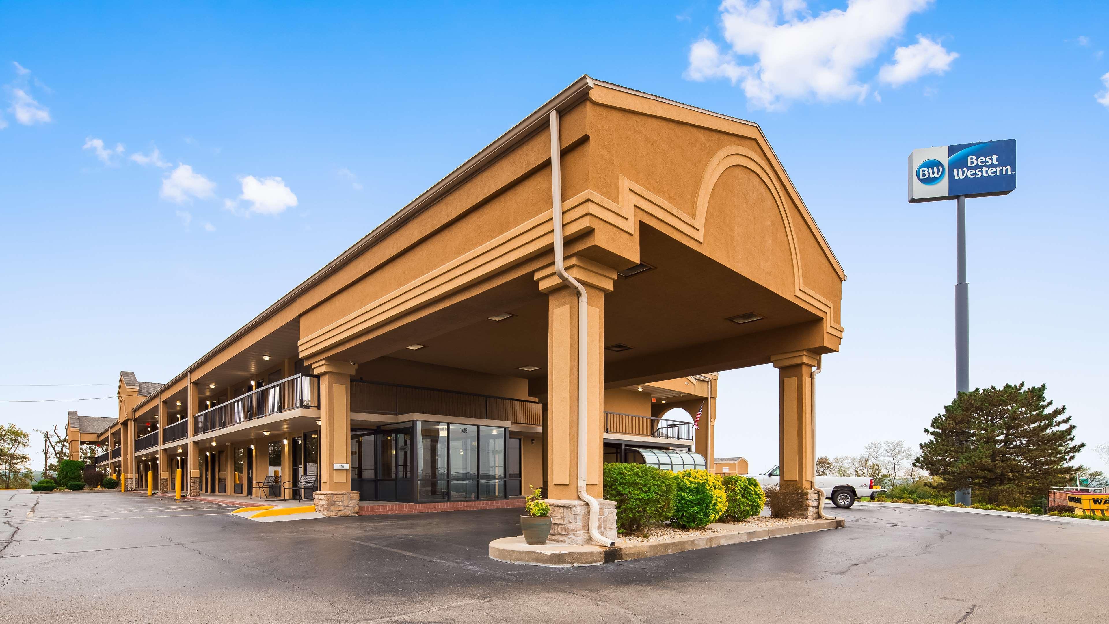 Best Western Coachlight Ролла Экстерьер фото