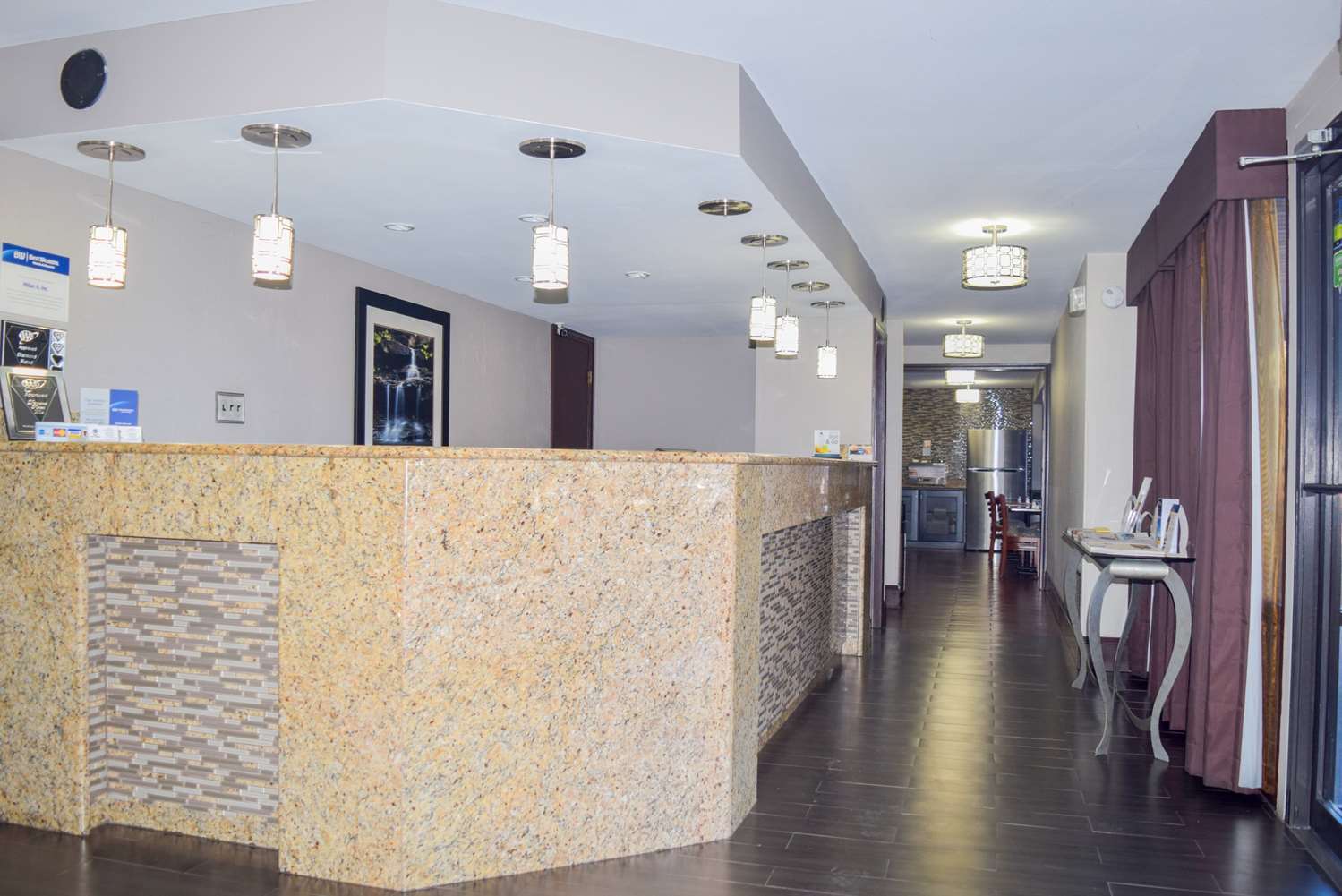 Best Western Coachlight Ролла Экстерьер фото